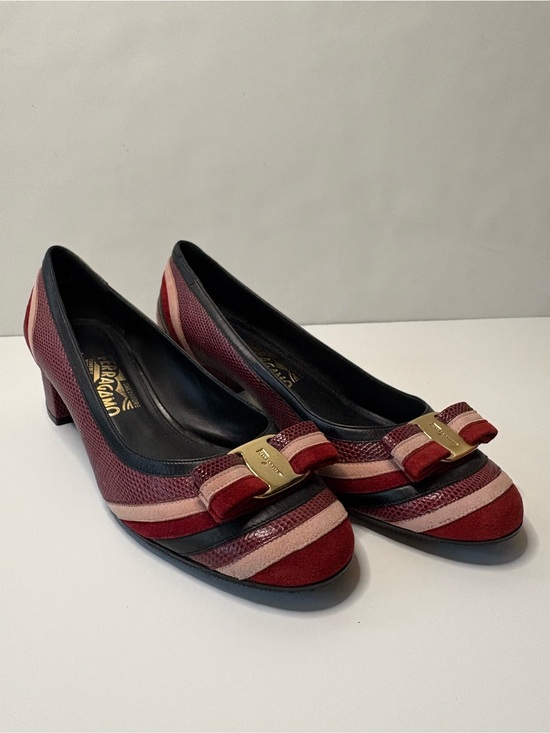 Salvatore Ferragamo Shoes - Salvatore Ferragamo Fosca lizard embossed leather Block-heel pumps